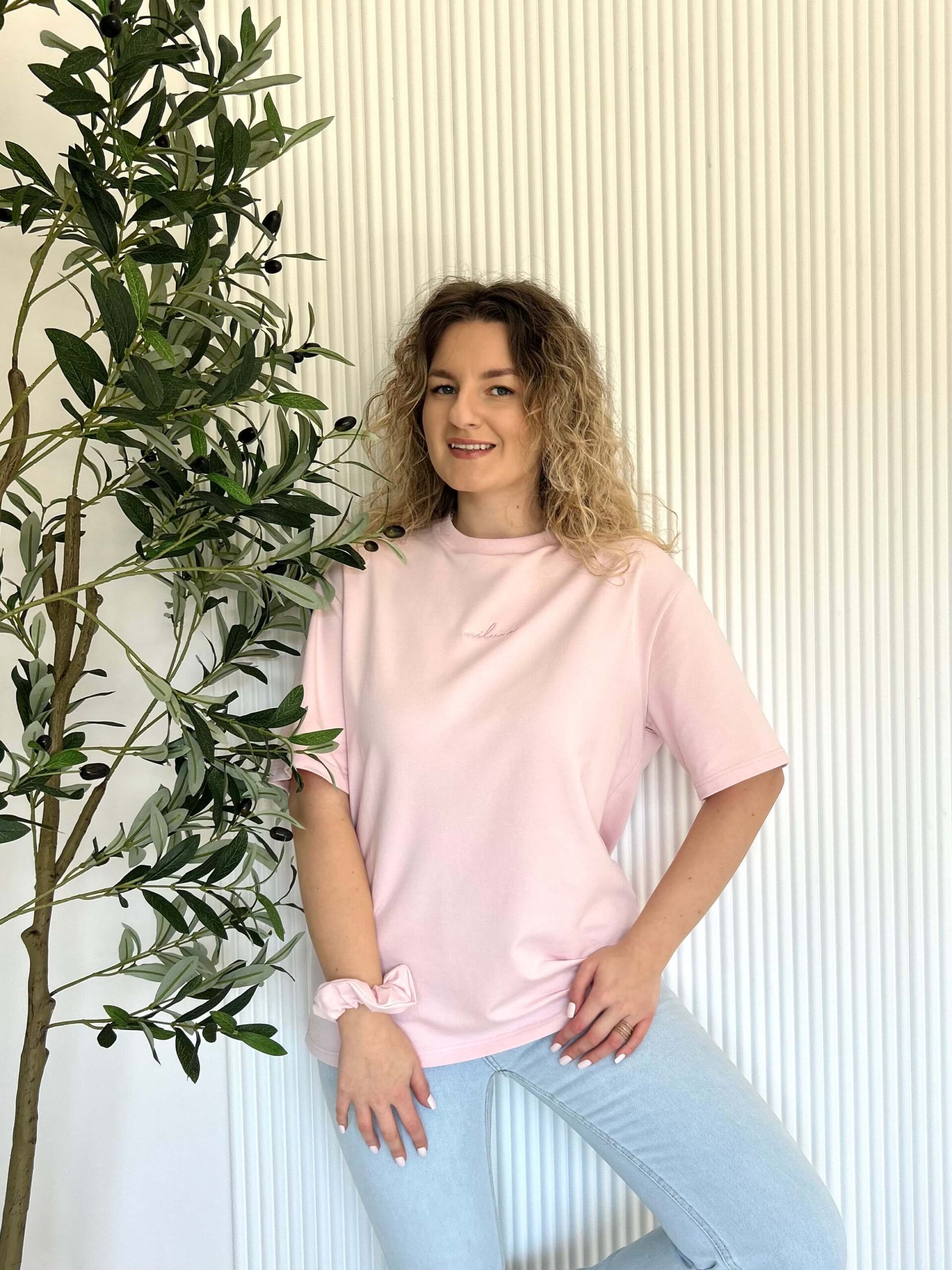 T- SHIRT MILUNA OVERSIZE róż - obrazek 3