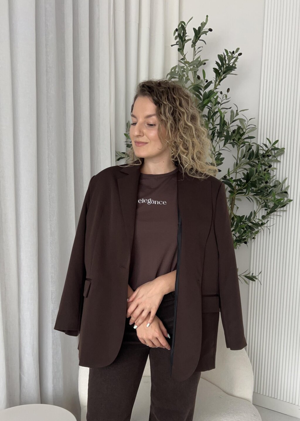 T-SHIRT ELEGANCE