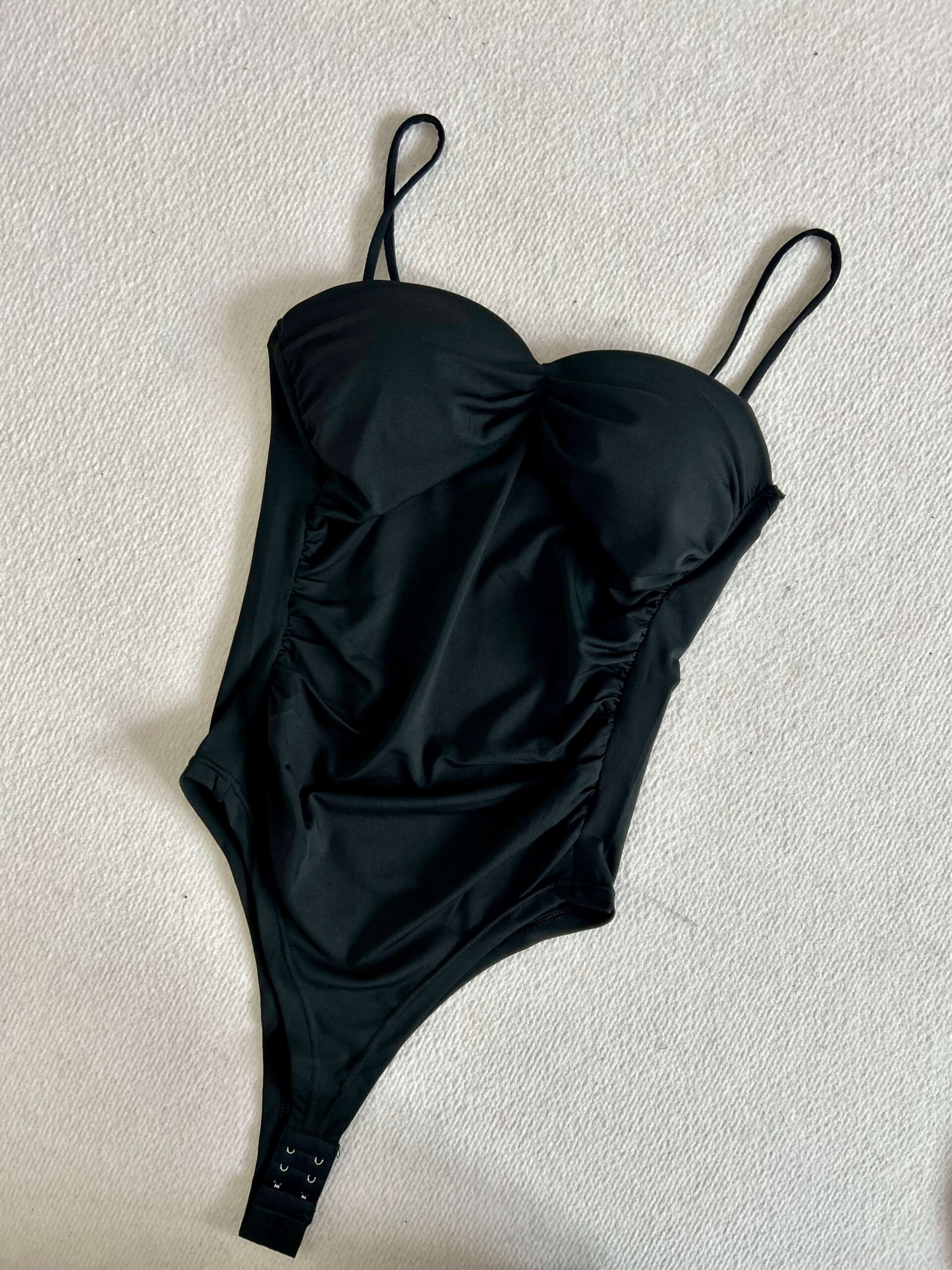 BODY MODELUJĄCE CZARNE - obrazek 3