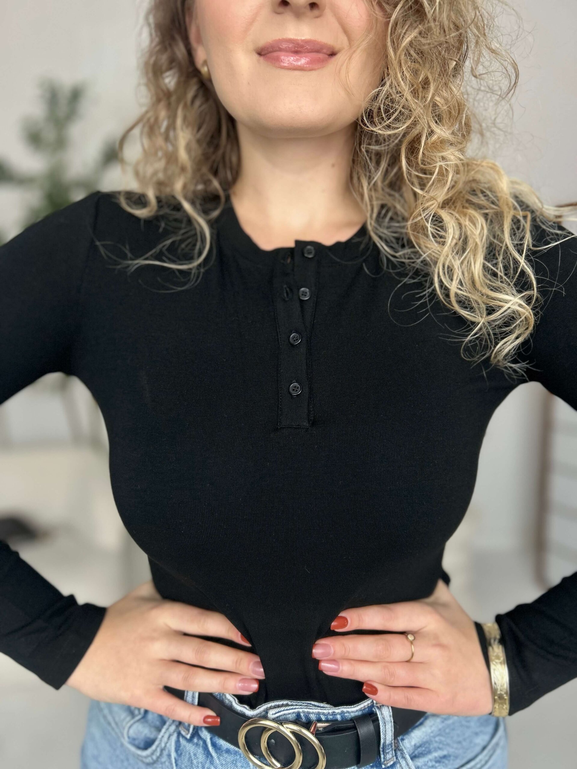 BLUZKA MIA CZARNA