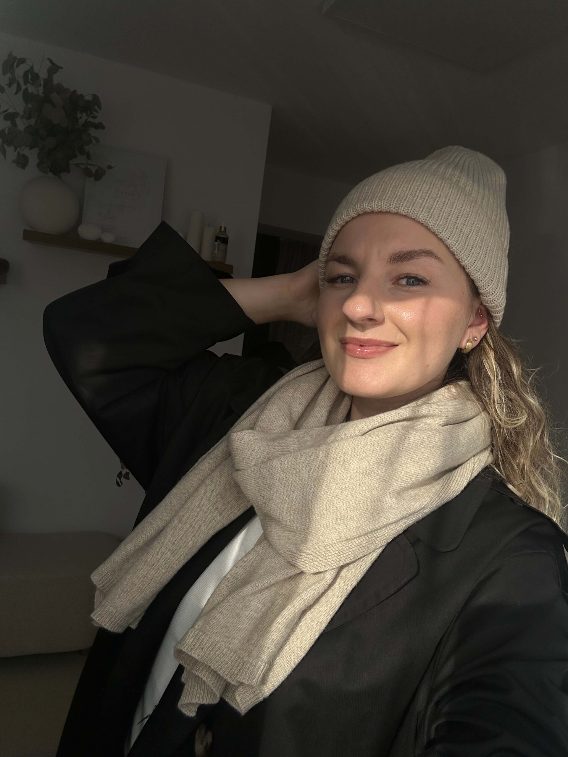KOMPLET ELORA CZAPKA I SZALIK BEŻ - obrazek 3