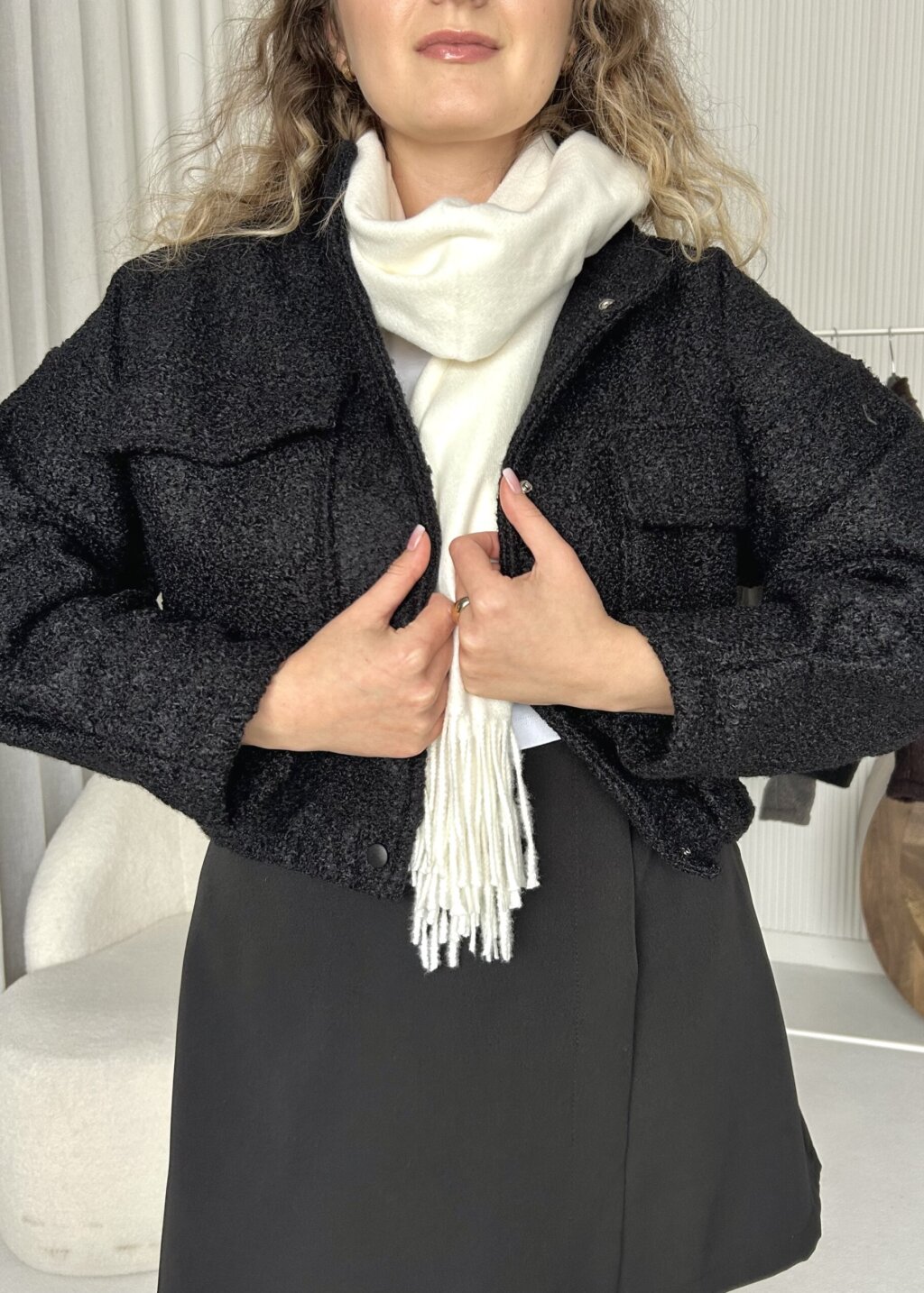 KURTECZKA BARANEK CZARNA