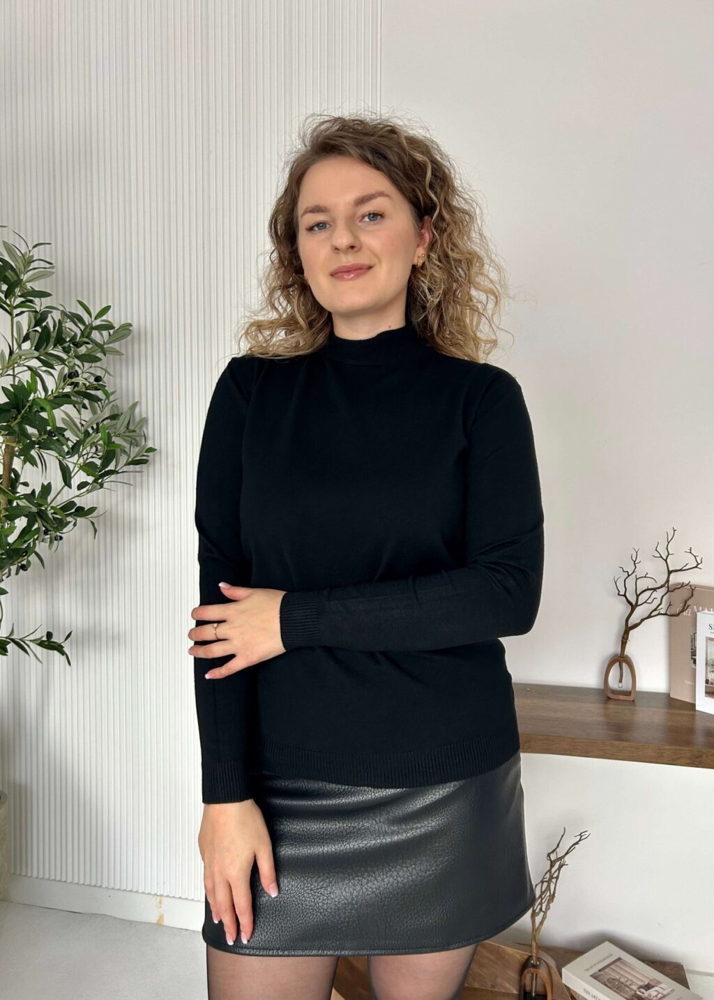 SWETEREK EVELIN CZARNY