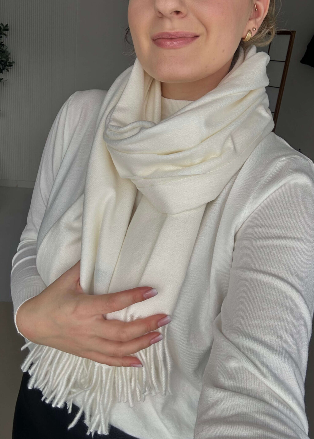 MIEKKI SZALIK Z WEŁNĄ I WISKOZĄ ŚMIETANKA