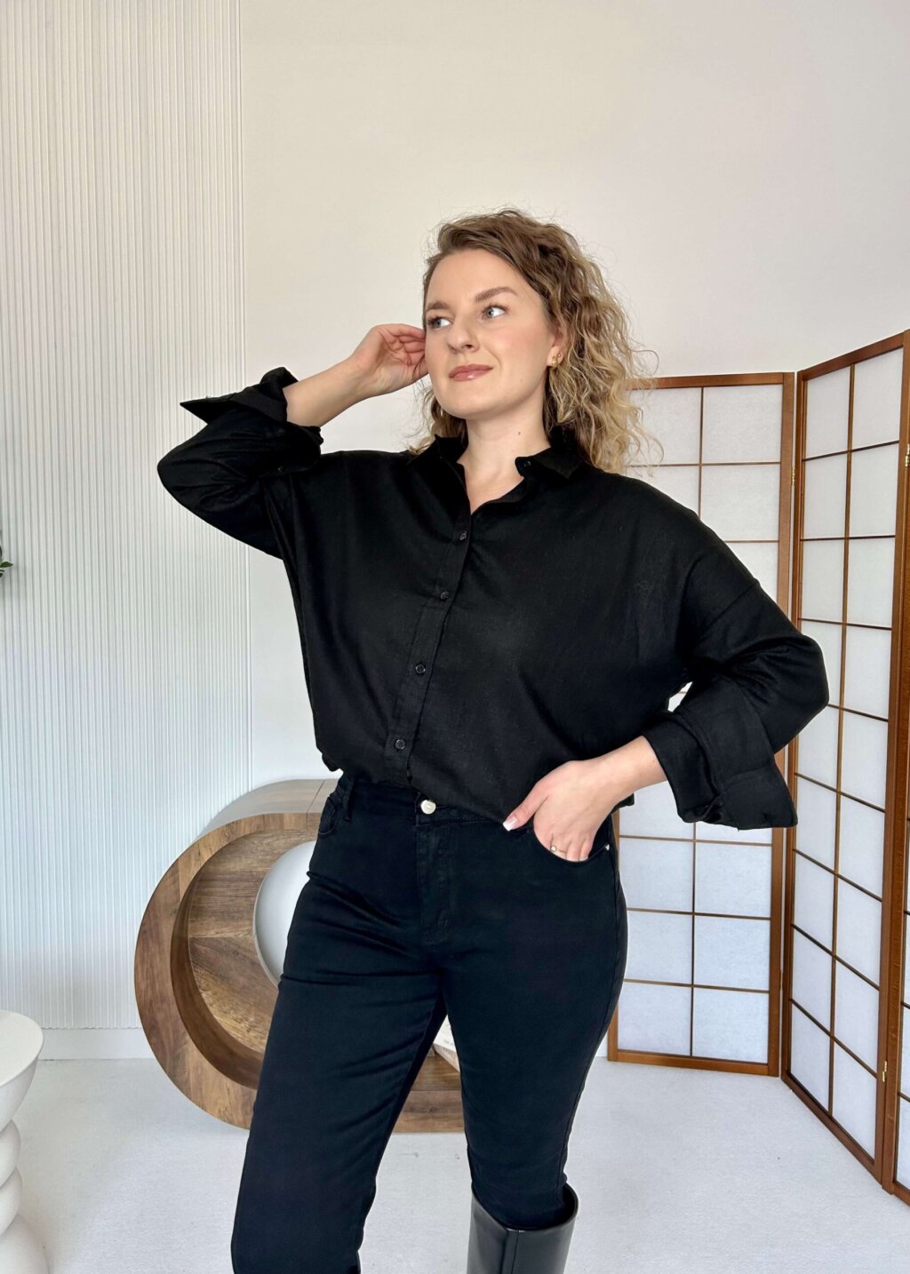 CZARNA KOSZULA OVERSIZE