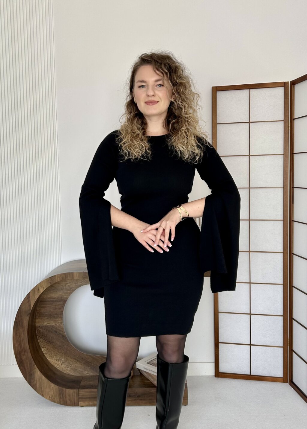 SUKIENKA BIANCA